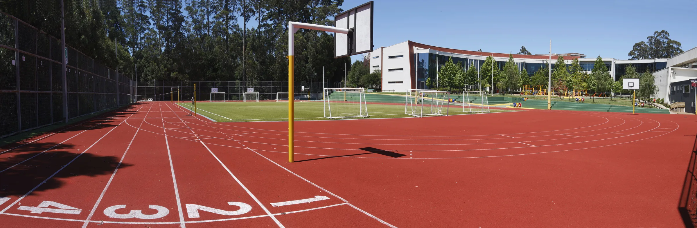 Estadio del Colegio Alemán de Concepción — proyecto BIMSUR